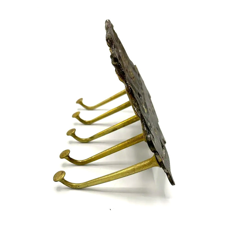 Vintage Cast Iron Bulldogs Wall Rack - SOLD – Duke & Winston