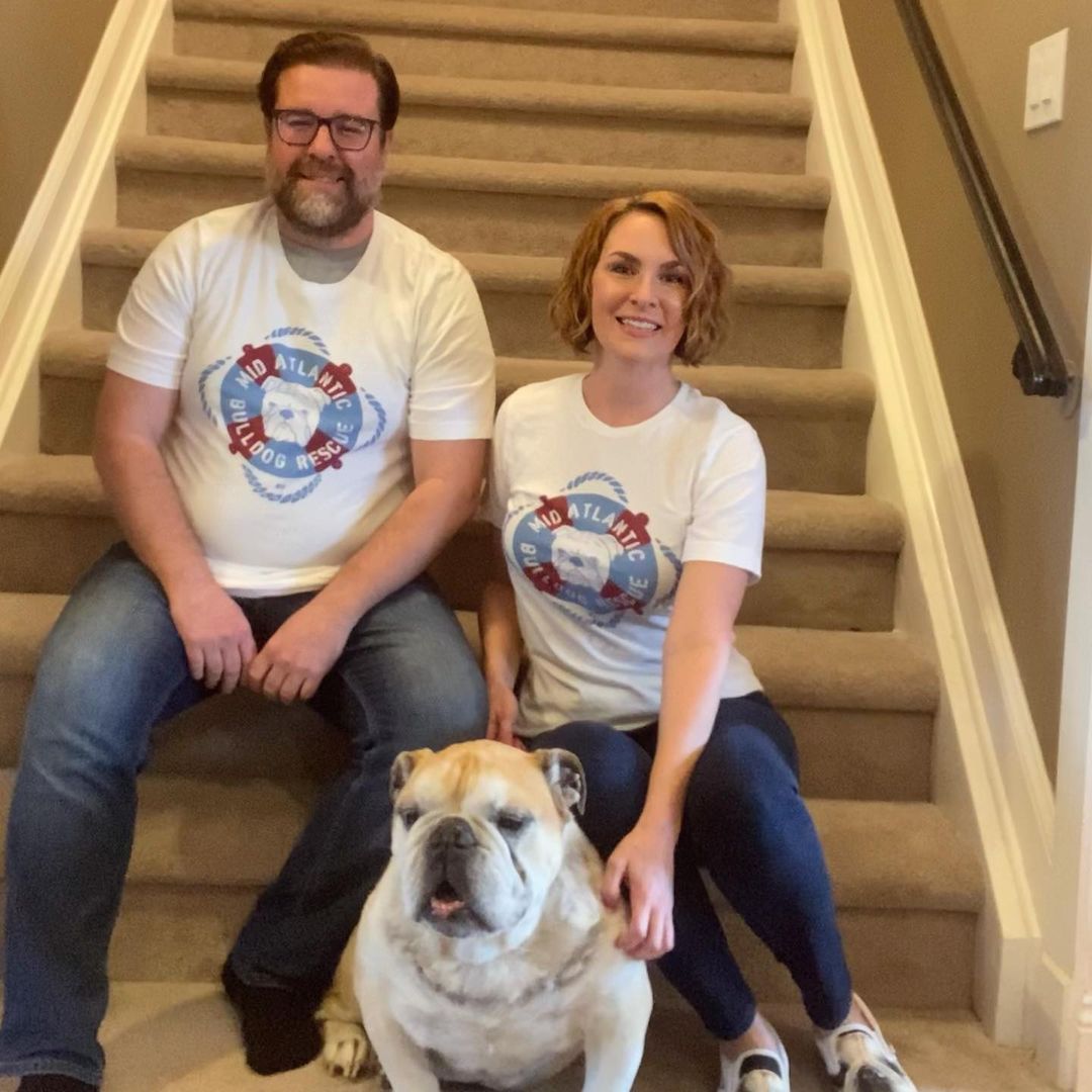 Load image into Gallery viewer, MidAtlantic Bulldog Rescue x D&amp;amp;W Tee
